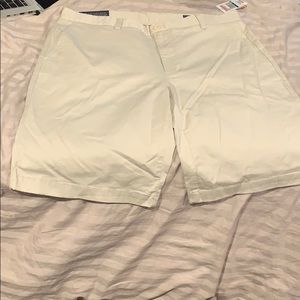 Vineyard Vines men’s shorts